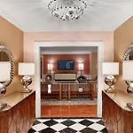 Sheraton New York Times Square Hotel
